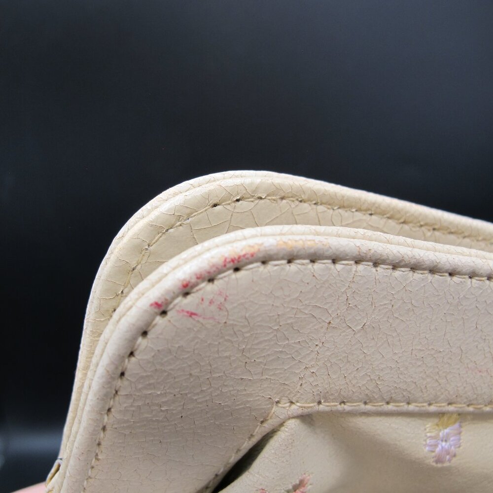 Vintage beige leather purse with embroidered flowers - Picture 8 of 12